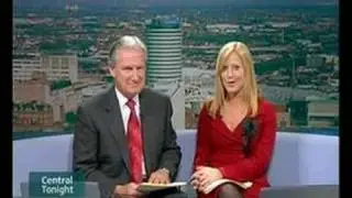 Sarah Jane Mee Pantyhose1