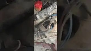 говорят саленблоки надо менять чёт стучит
