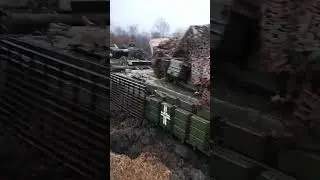 🇺🇦 Украинский танк проиграл в борьбе с грязью и застрял!