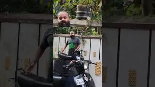This 50 cc scooter takes up to 120 kg pay load Bajaj Sunny #sunny #scooter #bajaj #classic