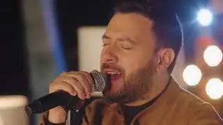 Lucas Sugo   Me está costando olvidarte Video Oficial