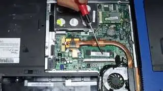 Fujitsu Siemens Amilo Li 1818 Upgrade RAM Change Memory