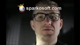 р