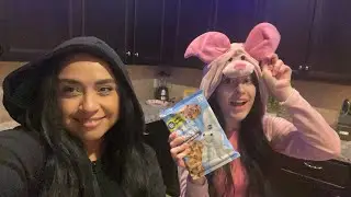 Baking Cookes on Halloween Night | Geeks + Gamers Life🎃