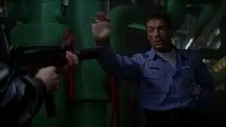 Внезапная смерть 1995 г. (Даррен обезвредил очередную бомбу. Стычка с людьми Фосса)