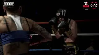 Round 11 - Fight 21   Tasha Boyes vs Laura Fish