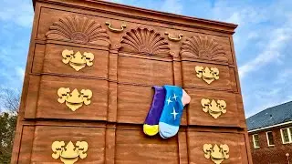 World’s Largest Chest Of Drawers