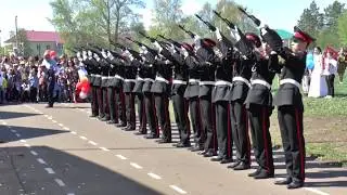 9 Мая- День Победы: показательное выступление кадетов Мензелинск