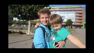 Big Brother Lift your little brother up 