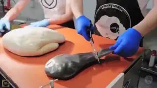 Завораживающий процесс изготовления конфет