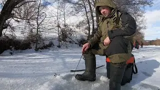 Fishing at the end of February Dead of winter or maybe they were trying to find fish in the wrong...