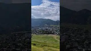Вы тока посмотрите на эту красоту, Судакская крепость на фоне гор !!!!