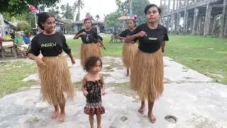 (Part 4) Musik dari Biak dengan ukelele, gitar, tifa, toki bambu
