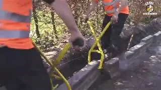 ORIT B.V. - Bandentangen - Wortelbijl | Curbstone Clamps - Rootpounder
