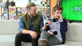 Epic laughing fail on joiz TV