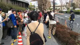 3.22.3015 安倍政権NO!大行進での火炎瓶テツ炎瓶テツ