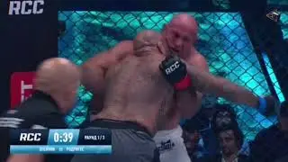 Алексей Олейник против огромного бразильца💪