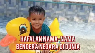 Maahiy (Bocil) 4 tahun yang sudah hafal banyak bendera negara di Dunia.