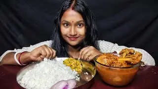 ASMR EATING SPICY🥵 CHICKEN CURRY (মাংসের ঝোল)with RICE😋ALU VAJA, MASSIVE EATING 🤤