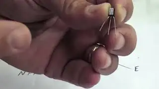 Como medir um transistor com o multimetro digital