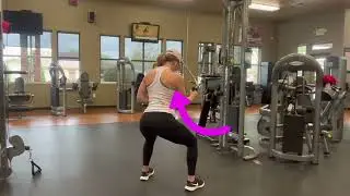 Single arm Cable row with a Squat hold
