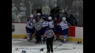 Darcy Tucker vs Alexei Kovalev Mar 25, 2006