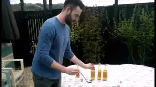 4 ways to open beer bottles without a bottle opener.