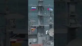Внезапно американцы обнаружили на Кубе - в 160 км от США - российский военный корабль