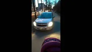 Стоп-хам чернокожий парень, а я с коляской. ШОК!