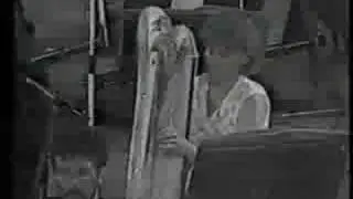Costas Cotsiolis plays Leo Brouwer- concerto de lieja 3rd mov (live)