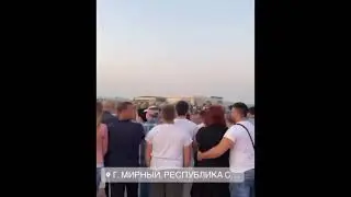 В якутском городе Мирный полиция разогнала вечеринку в полторы тысячи человек