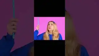 ведро с краской и конфетами