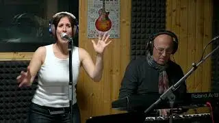 You Oughta Know - Bersagli Mobili