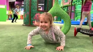 🤗 Замания Европарк! Викуся с папой в ТЦ Европарк в Zамании!