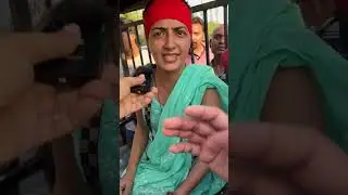 Delhi Vada pav girl fighting in public 😨 (part 2)