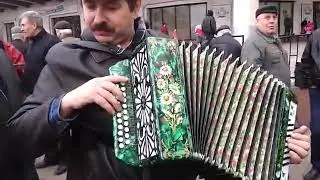 Я встретил розу на гармошке