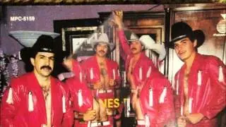 LOS LEONES DEL NORTE hoy que quieres yo no quiero