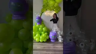 Halloween balloon decor. Halloween party. Easy Halloween decor. DIY Halloween decoration. Halloween