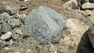 Отдых в горах. Кугай. Майлисай. Майлуусуу. Кыргызстан. Горы.