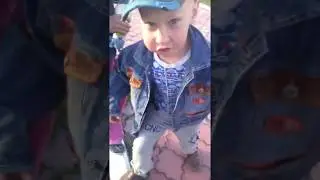 бегаем бесим ся над Лизой