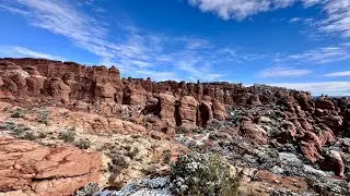 Short Hike to AMAZING red rock VIEW in ARCHES!