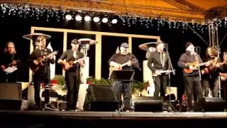 Ukulele Orchestra jako Brno "I Can't Get No Satisfaction" (Brněnské Vánoce 2015)