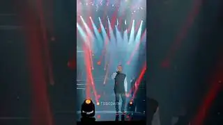 Юра Шатунов с песней "А помнишь как босиком"