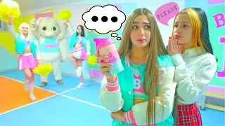 DIANNA ZOR BIR SEÇIMLE KARŞI KARŞIYA: Cheerleader mı, Arkadaş mı? 😱 Bunny Team