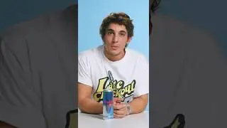 Miguel Herrán: 