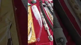 Интересный обзор! Барахолка в Грозном! Антиквариат! Красота!  