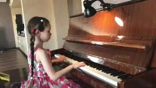 Гамма До мажор (расходящаяся)