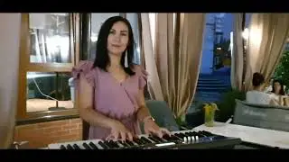 Лейла (Jan Khalib) - пианистка на синтезаторе, корпоративный праздник, вечеринка в Киеве