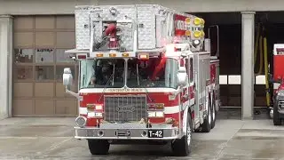 Huntington Beach Fire Dept. Truck 42 (Reserve) & ET42 Responding
