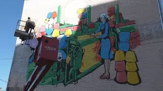 Граффити-художник создает уникальные шедевры на улицах города